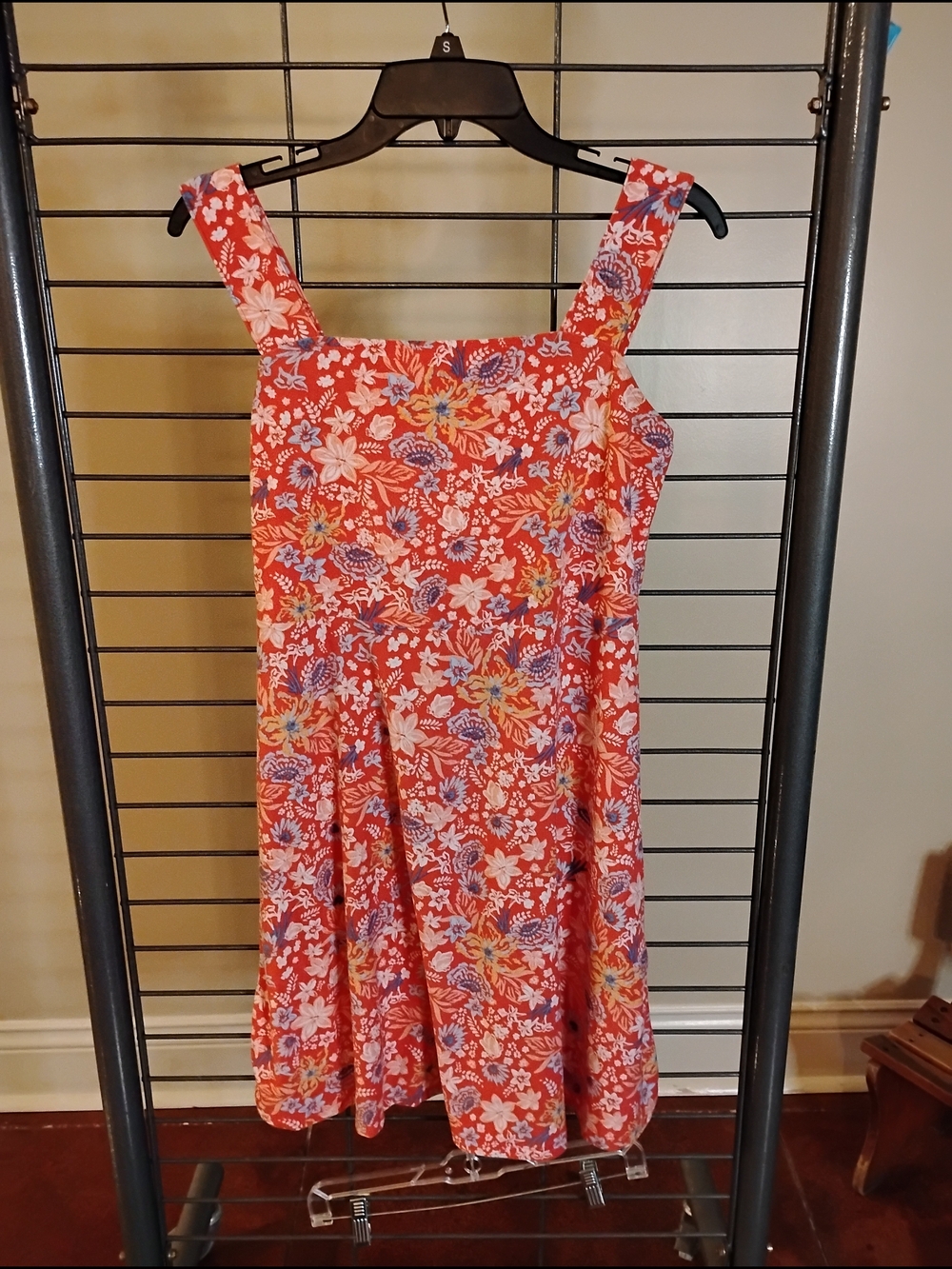 SO‎ Coral Floral Summer Dress with Pink Accents